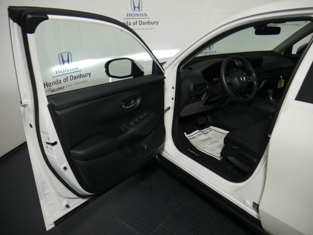 Thumbnail: 2025 Honda HR-V - 10