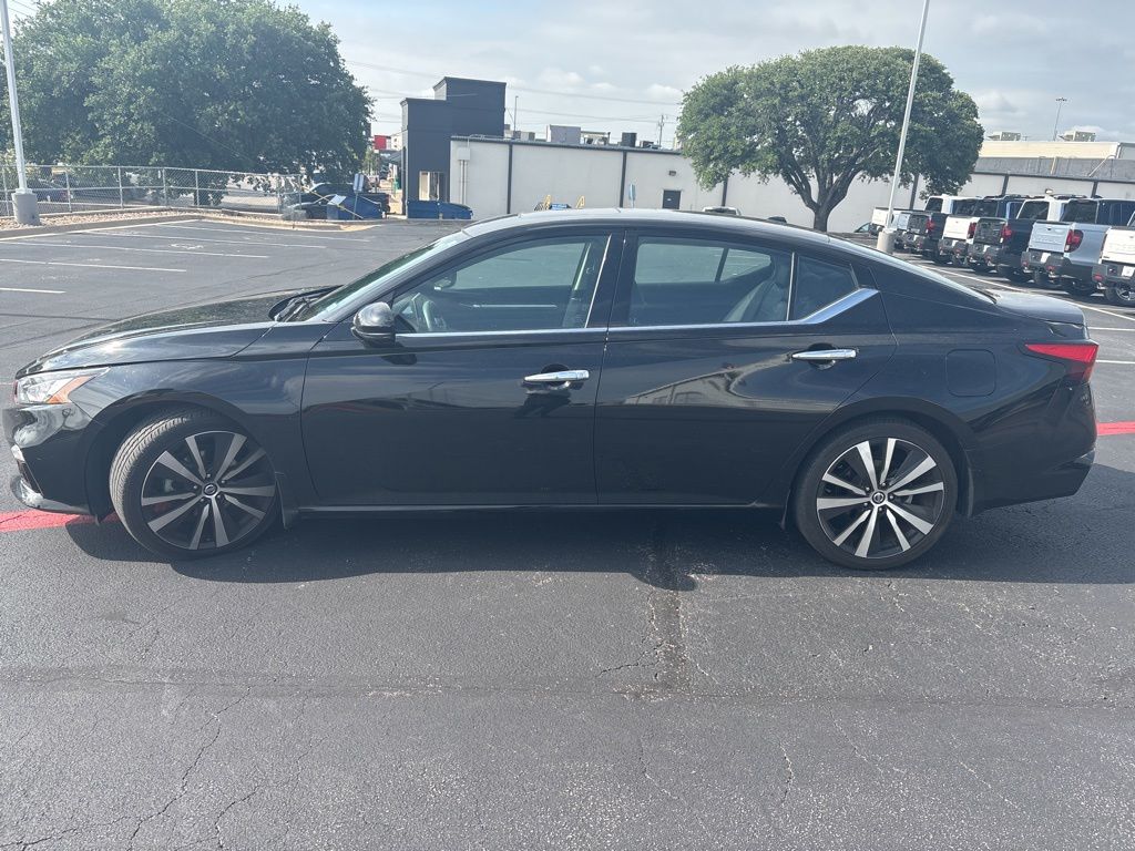 car-gallery-2