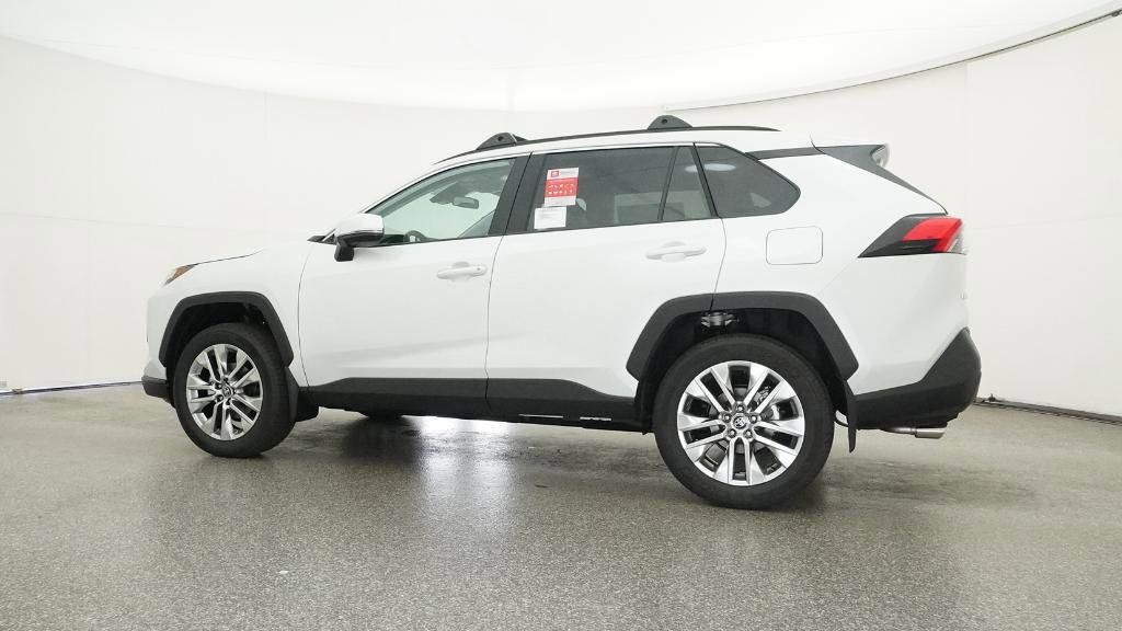 Thumbnail: 2025 Toyota RAV4 - 24