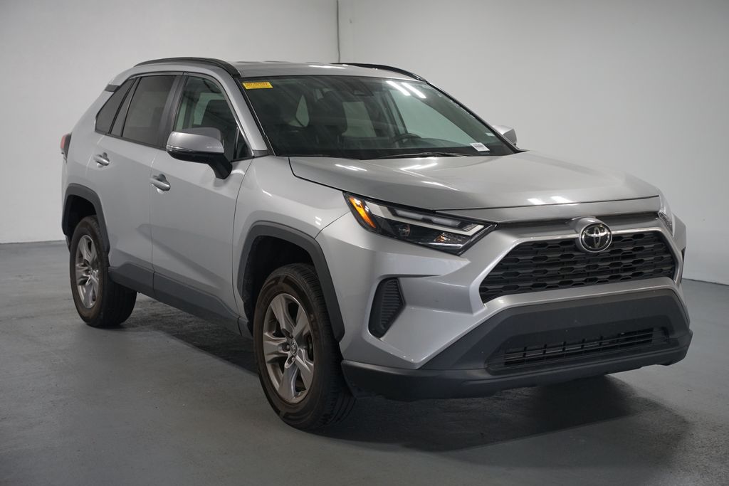 Thumbnail: 2024 Toyota RAV4 - 3