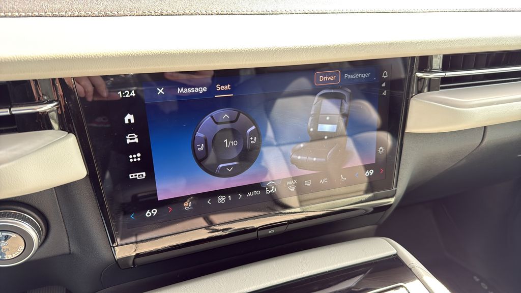 2025 Lincoln Navigator