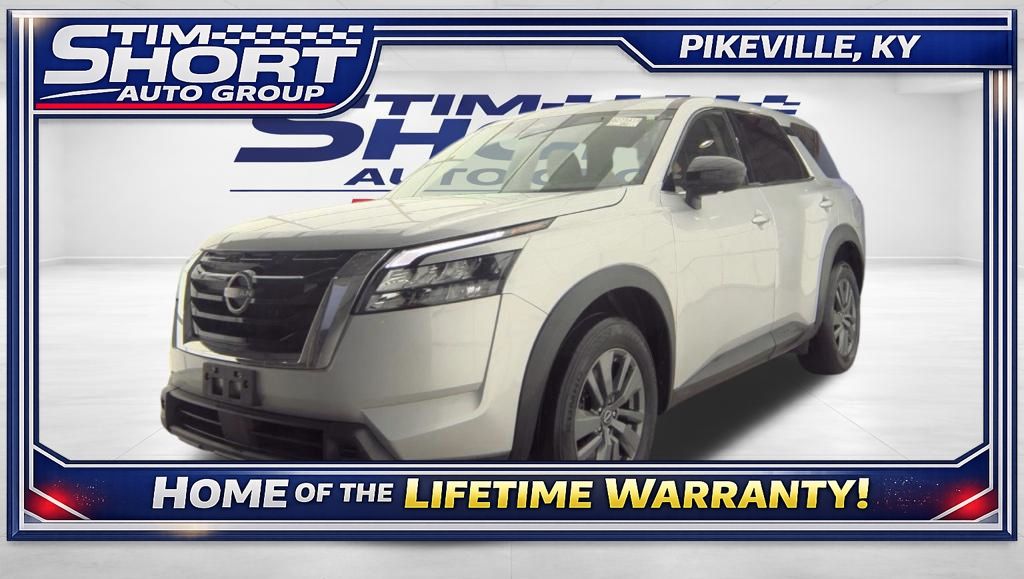 Brilliant Silver Metallic 2023 Nissan Pathfinder S 4WD SUV / Crossover All-Wheel Drive 9-Speed Automatic