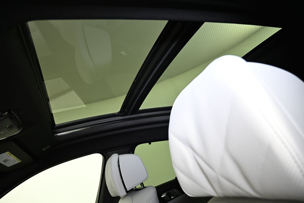 Thumbnail: 2026 BMW X6 - 20