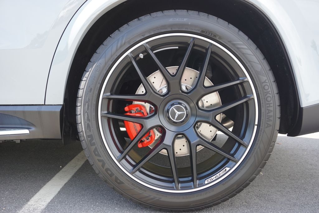 Thumbnail: 2026 Mercedes-Benz GLE - 24