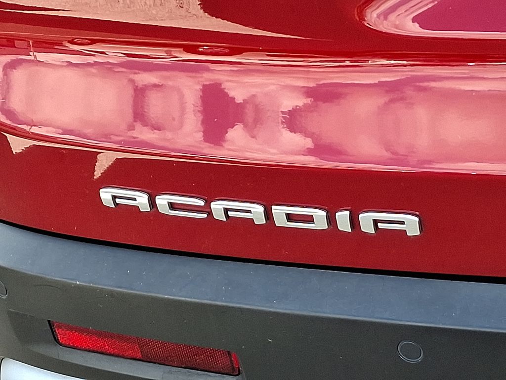 Thumbnail: 2023 GMC Acadia - 32