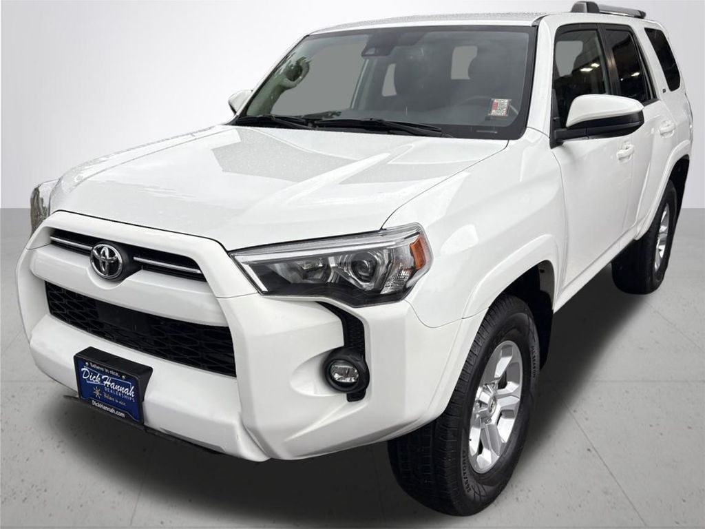 2022 Toyota 4Runner SR5