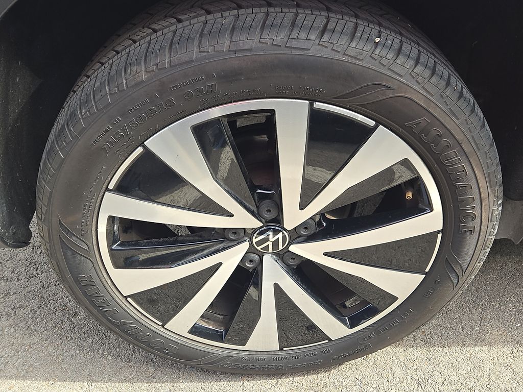 Used 2023 Volkswagen Taos For Sale in Farmington, AR