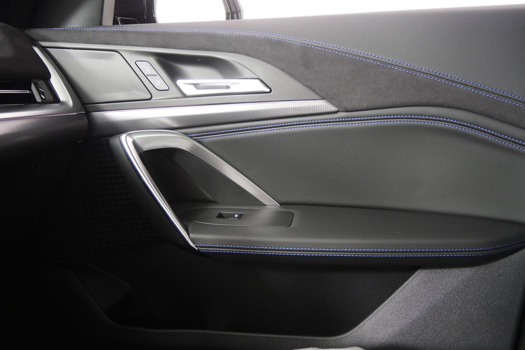 Thumbnail: 2026 BMW X1 - 27