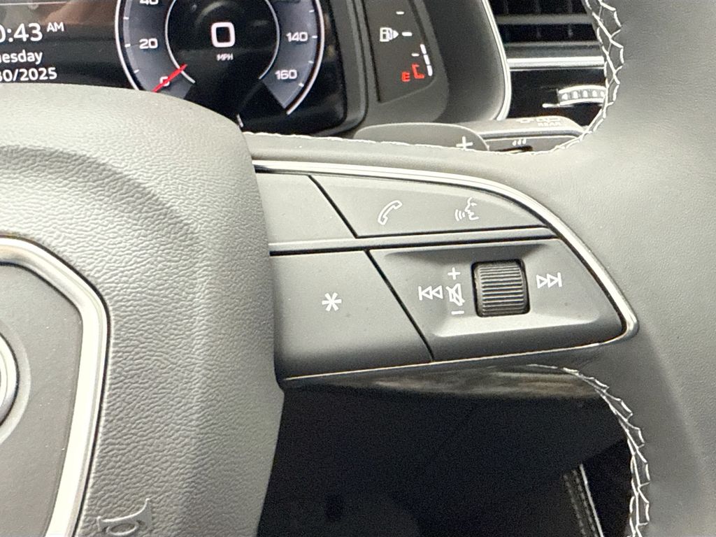 Thumbnail: 2026 Audi Q7 - 13