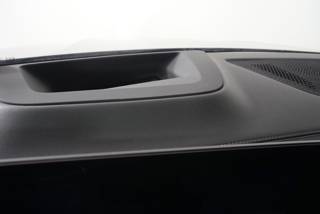 Thumbnail: 2025 BMW X5 - 23