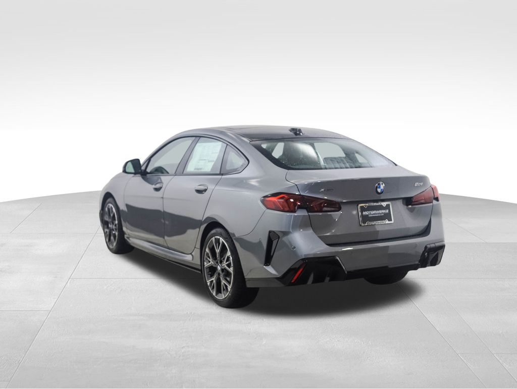 Thumbnail: 2026 BMW 2 Series - 3