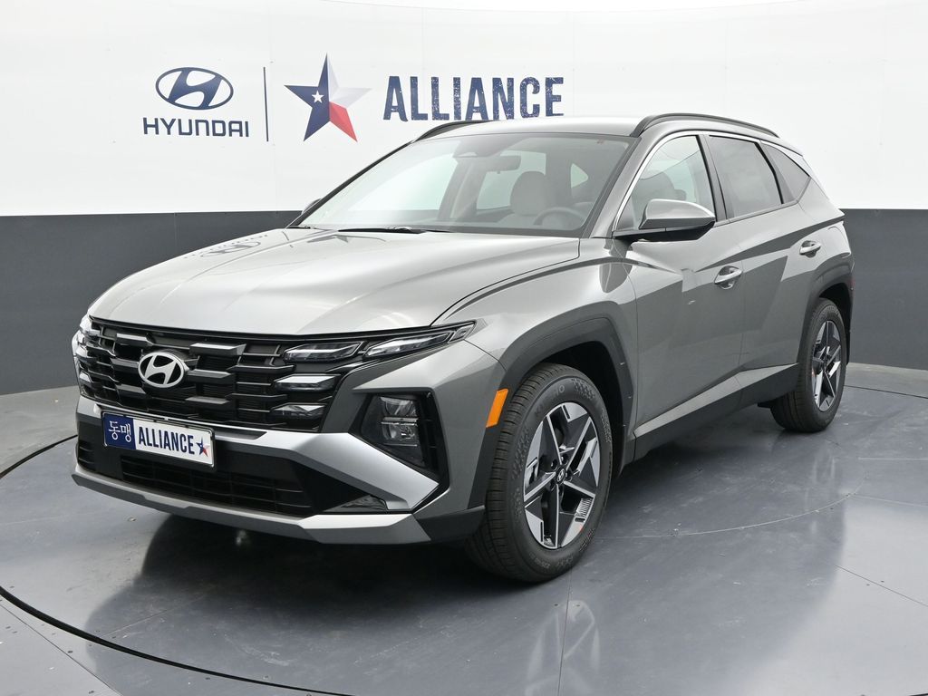 Gray 2026 Hyundai Tucson SEL FWD SUV / Crossover Front-Wheel Drive 8-Speed Automatic