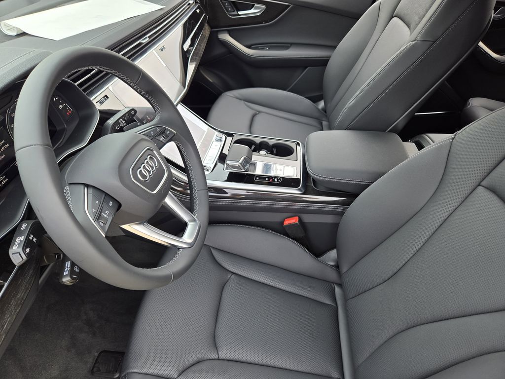 new 2026 Audi Q7 car, priced at $78,295