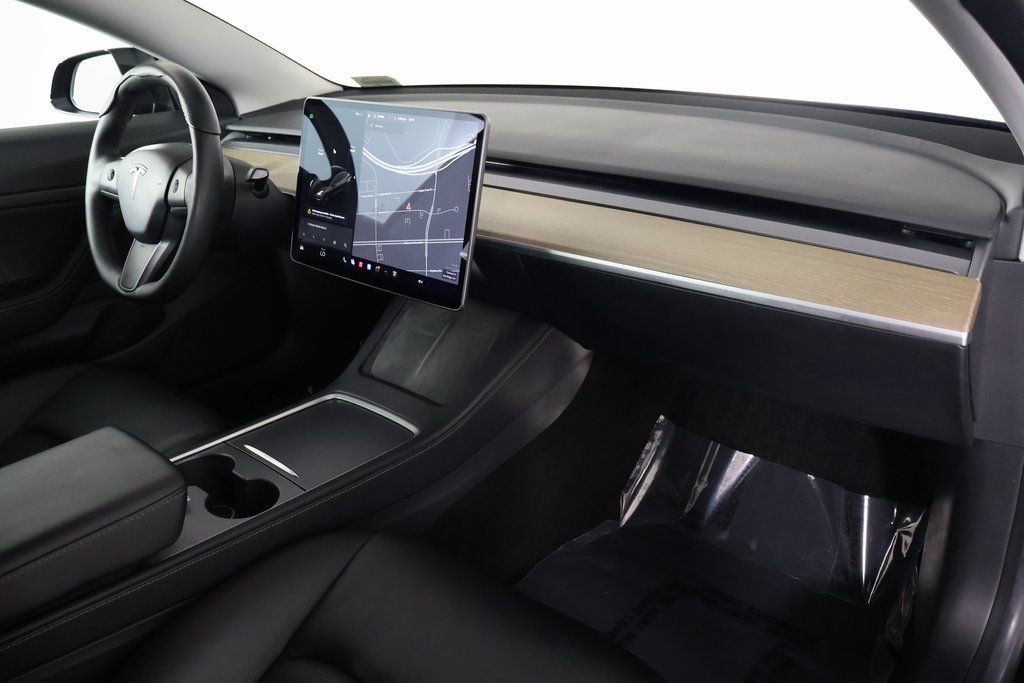 Thumbnail: 2021 Tesla Model 3 - 9