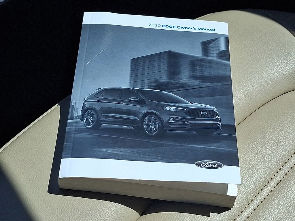 2020 Ford Edge SEL Black at Luther Ford
