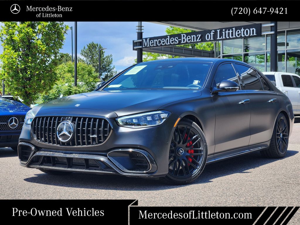 Obsidian Black/MANUFAKTUR Moonlight White 2026 Mercedes-Benz S-Class AMG S 63 E Performance 4MATIC Sedan All-Wheel Drive 9-Speed Automatic
