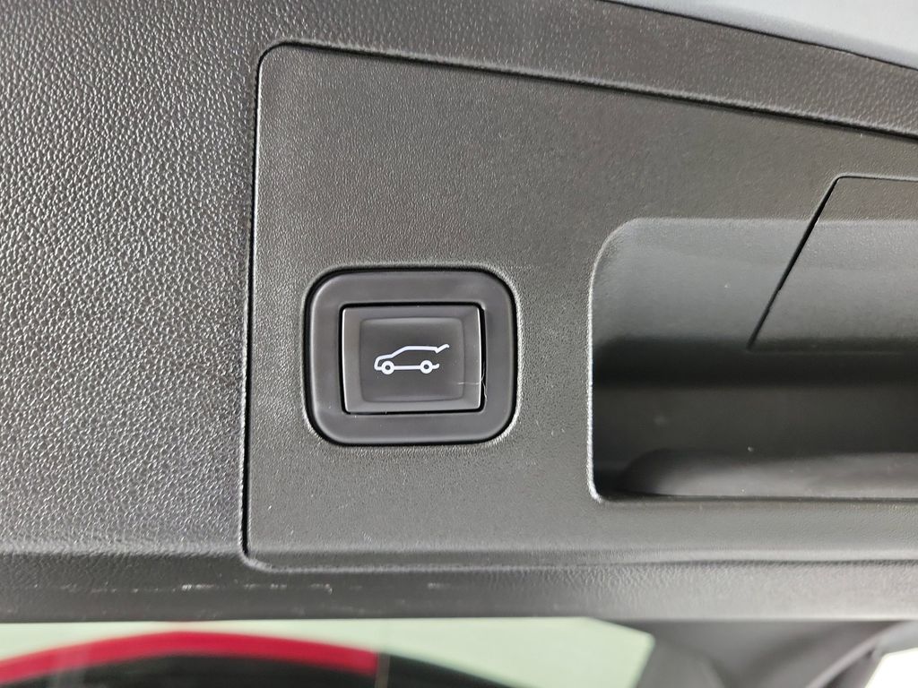 2024 Cadillac XT5 Premium Luxury - 9
