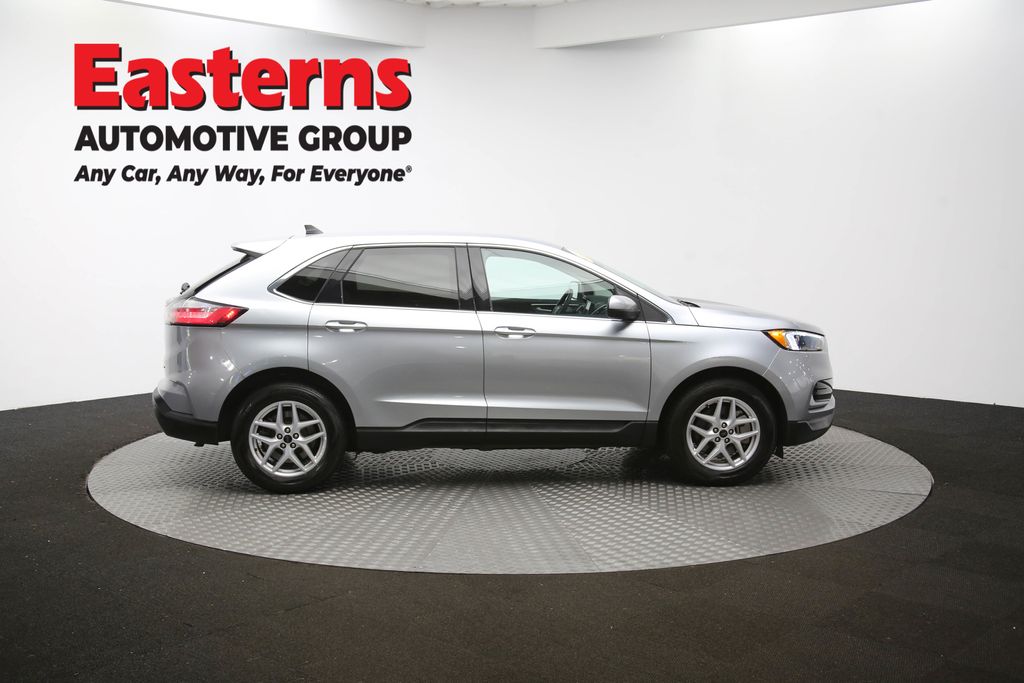 Used 2024 Silver Ford SEL image 43