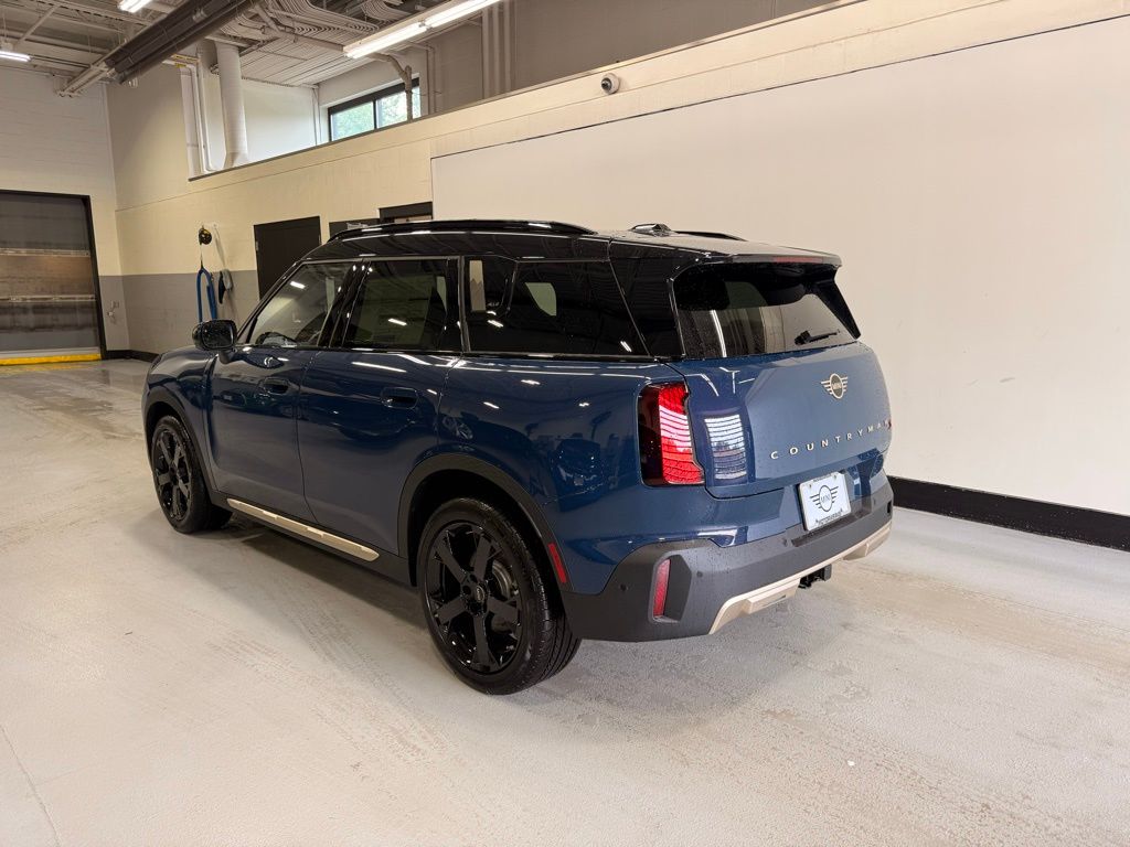 Thumbnail: 2025 MINI Cooper Countryman - 3