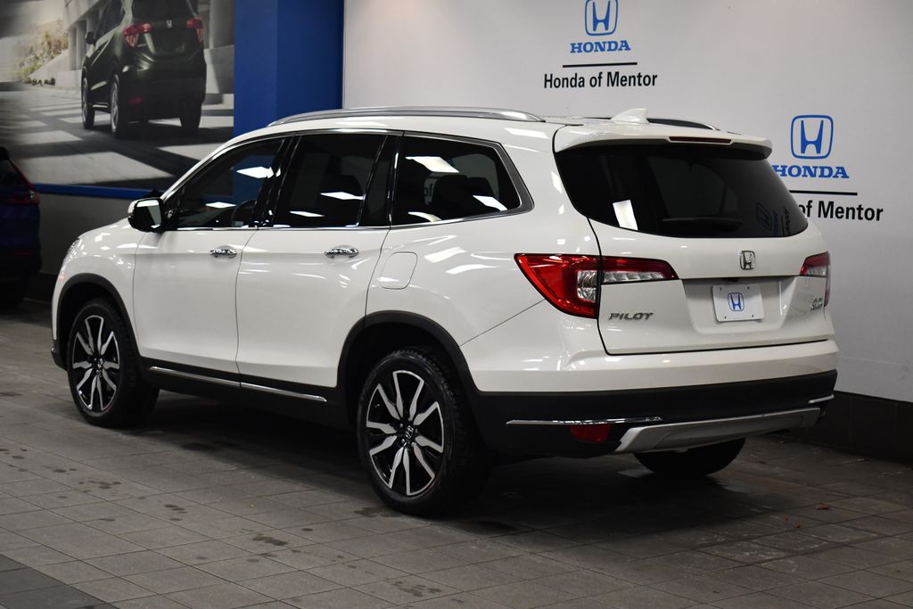 Thumbnail: 2019 Honda Pilot - 3