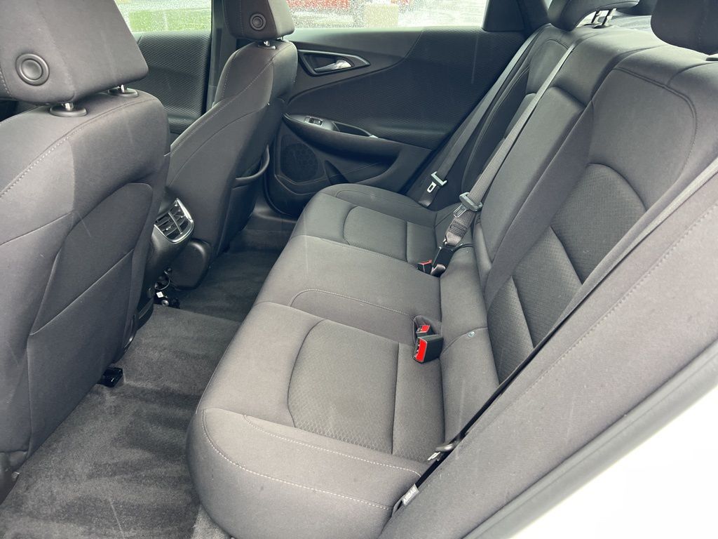 2024 Chevrolet Malibu LT 16