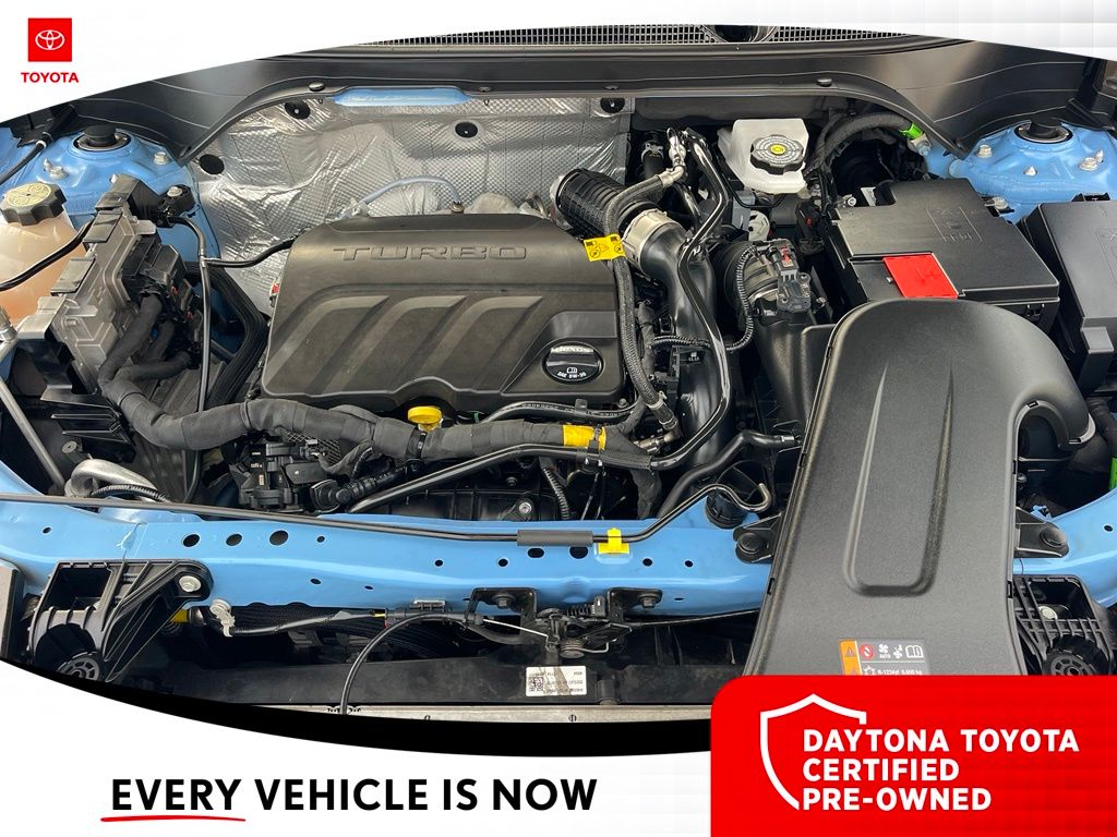 Used 2024 Chevrolet Trax SUV