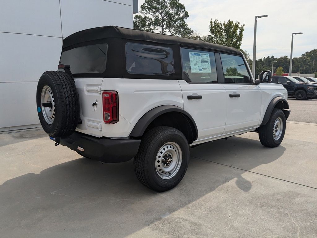 2025 Ford Bronco 