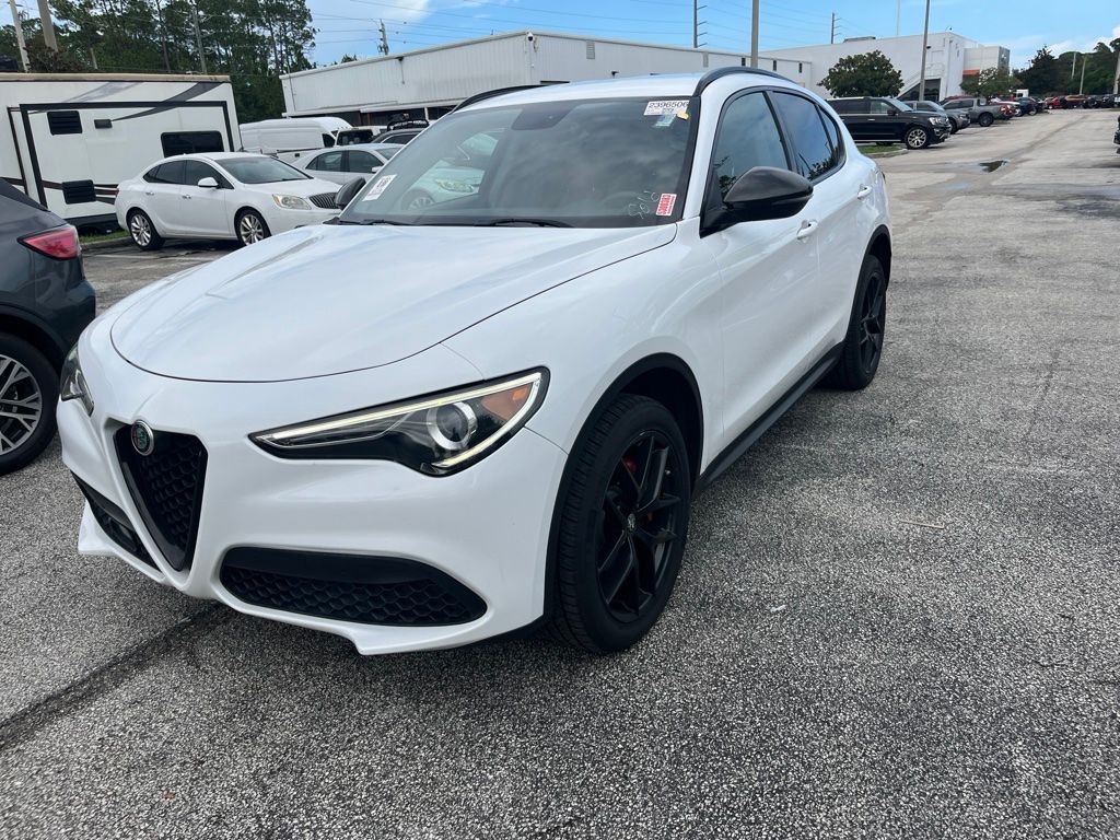 2019 Alfa Romeo Stelvio RWD