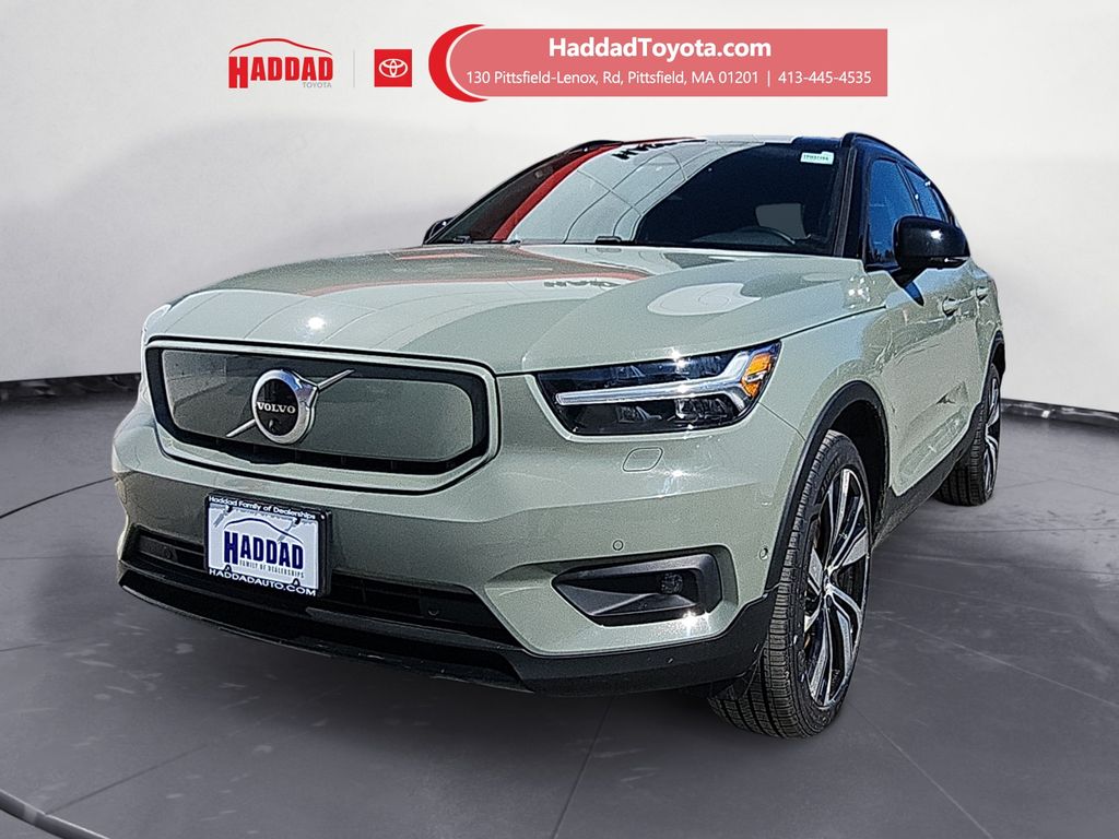 2022 Volvo XC40 Recharge Twin Plus eAWD