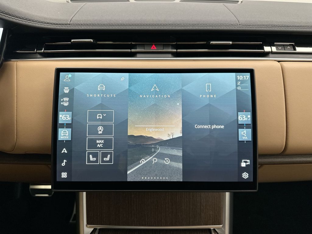 Thumbnail: 2026 Land Rover Range Rover - 13