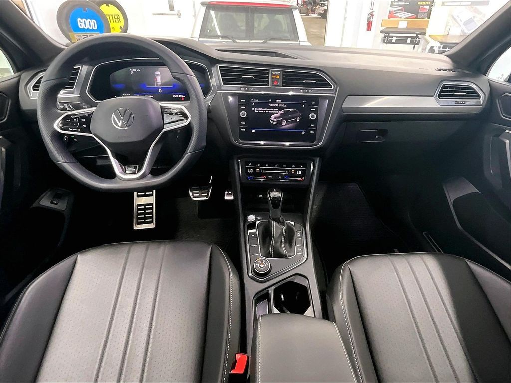 2024 Volkswagen Tiguan — photo 21