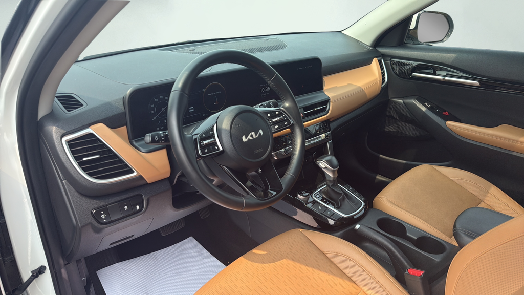 Used 2025 Kia Seltos SUV