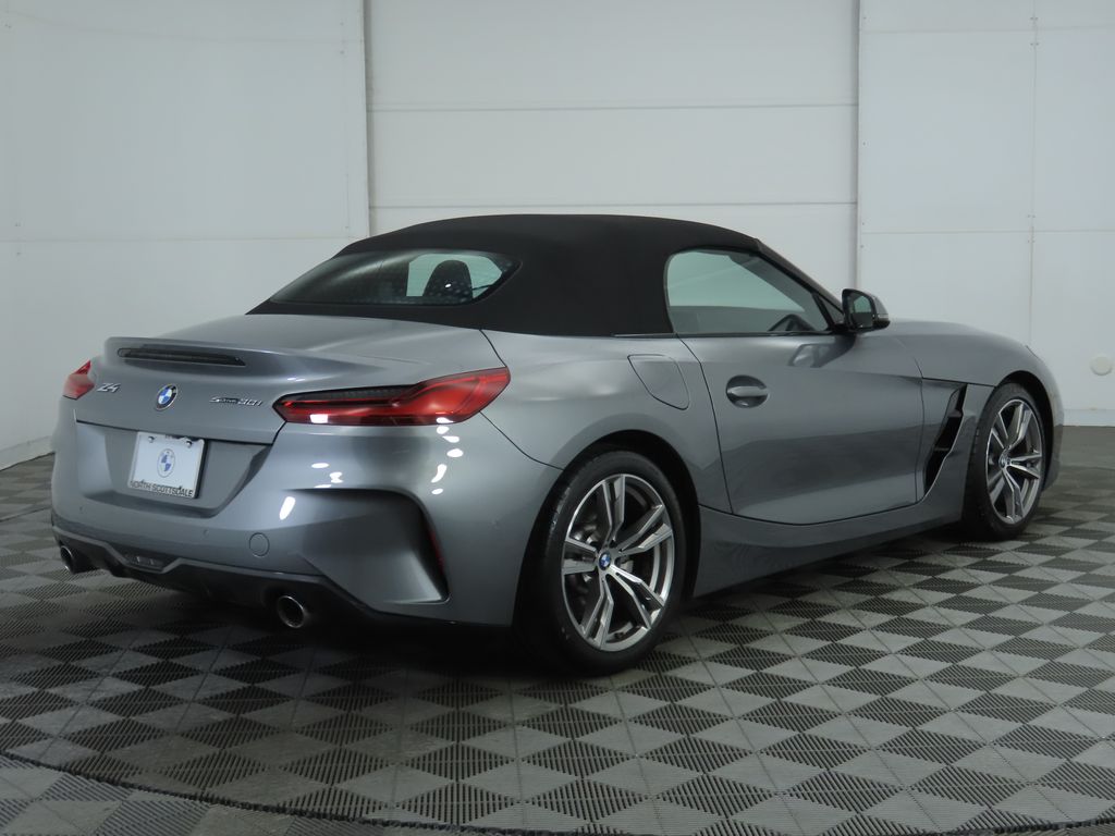 Thumbnail: 2025 BMW Z4 - 13