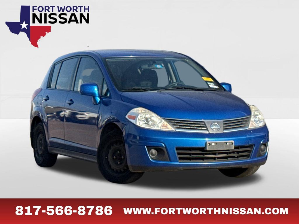 Sapphire Blue Metallic 2008 Nissan Versa Hatchback Front-Wheel Drive 4-Speed Automatic