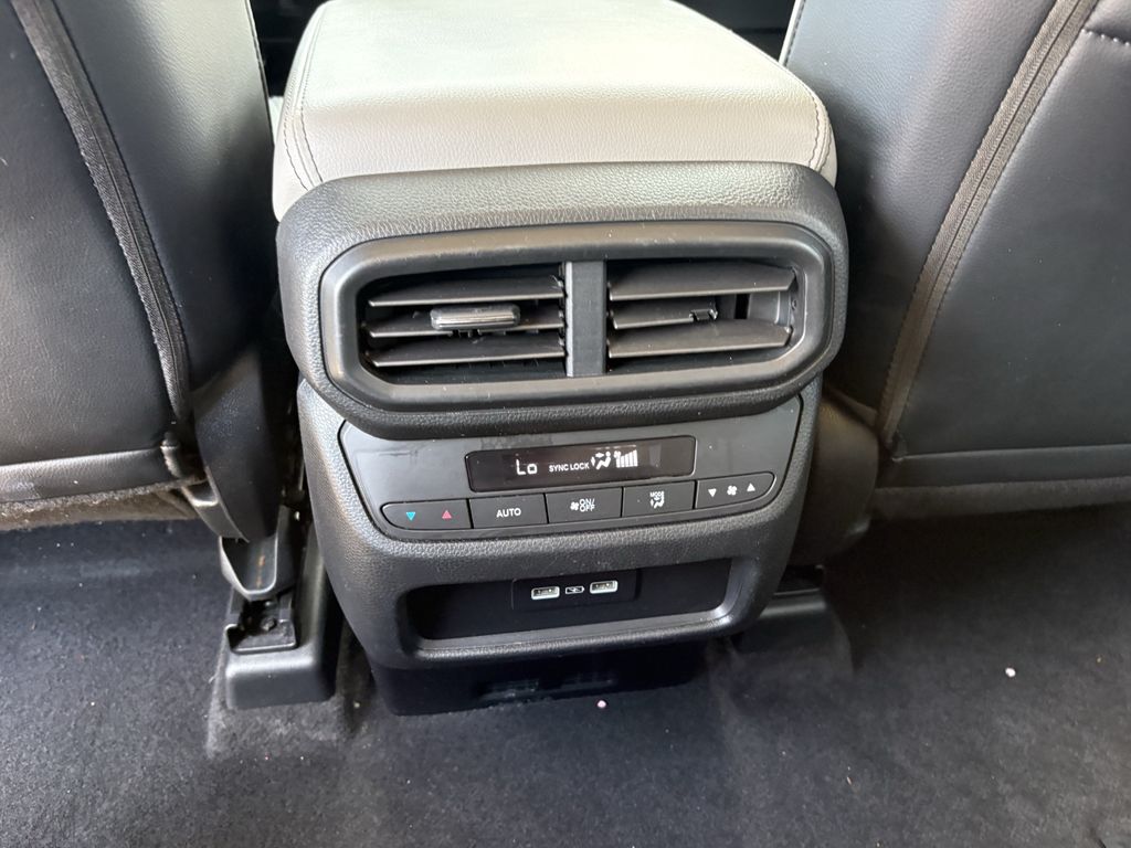 2023 Honda Pilot EX-L Silver at Community Honda