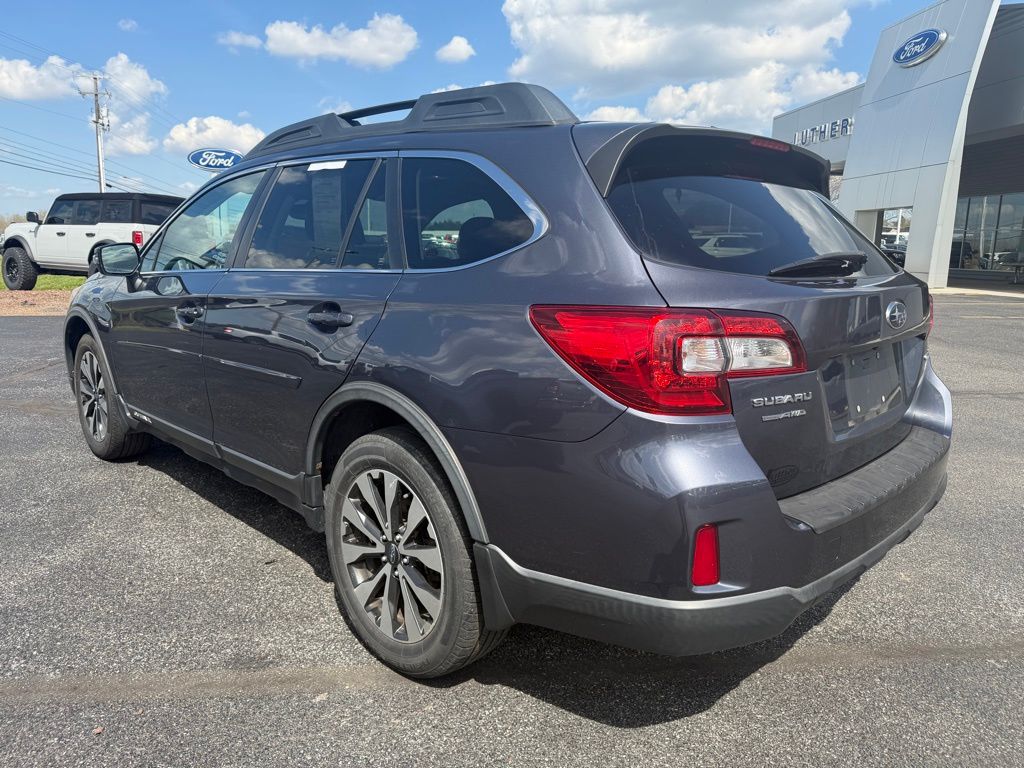 2015 Subaru Outback 2.5i - 2
