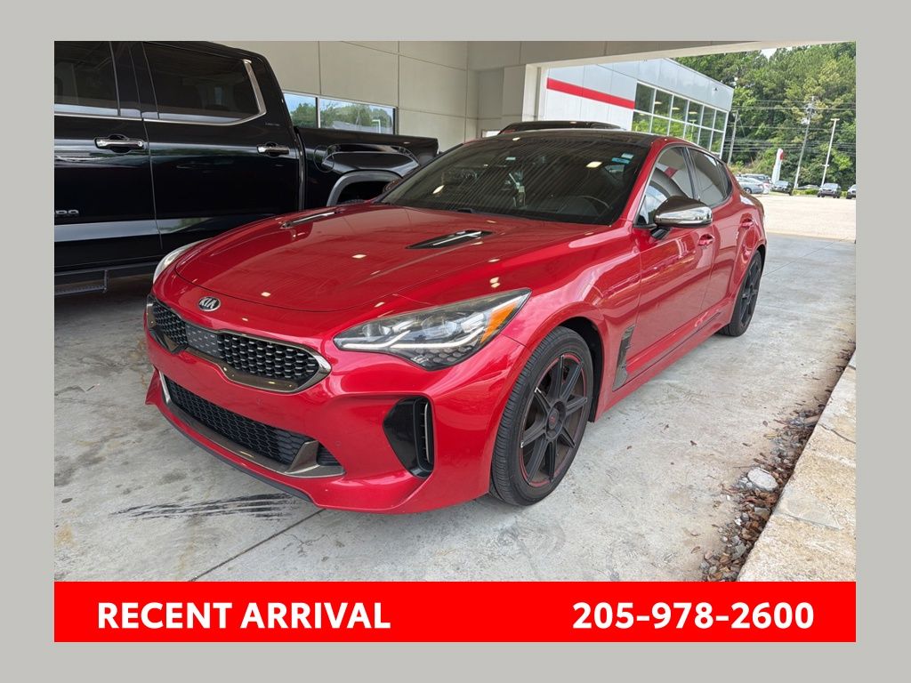 HiChroma Red 2018 Kia Stinger Sedan Rear-Wheel Drive 8-Speed Automatic