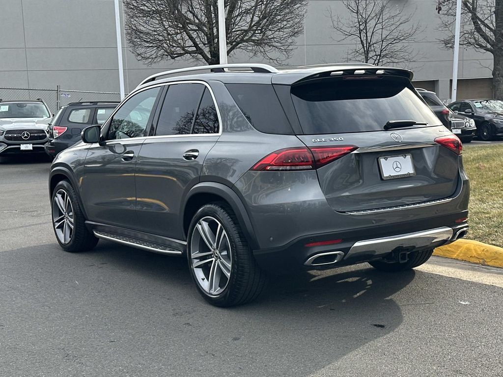 Thumbnail: 2022 Mercedes-Benz GLE - 13