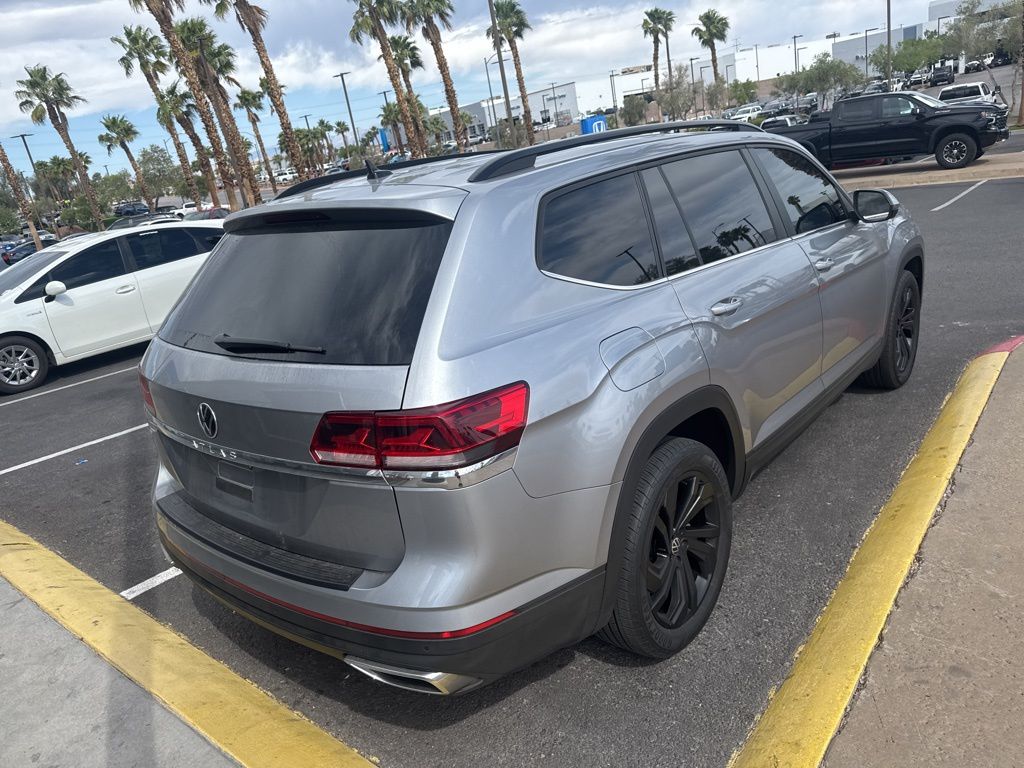 2022 Volkswagen Atlas 2.0T SE w/Technology photo