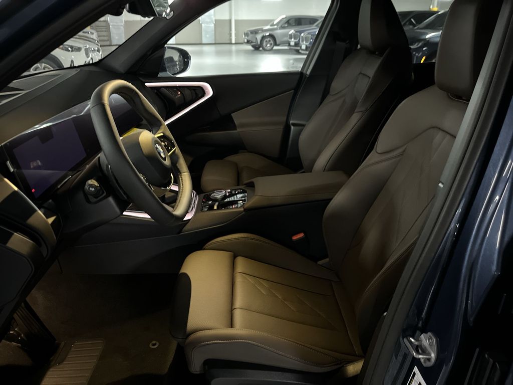 Thumbnail: 2025 BMW X3 - 11