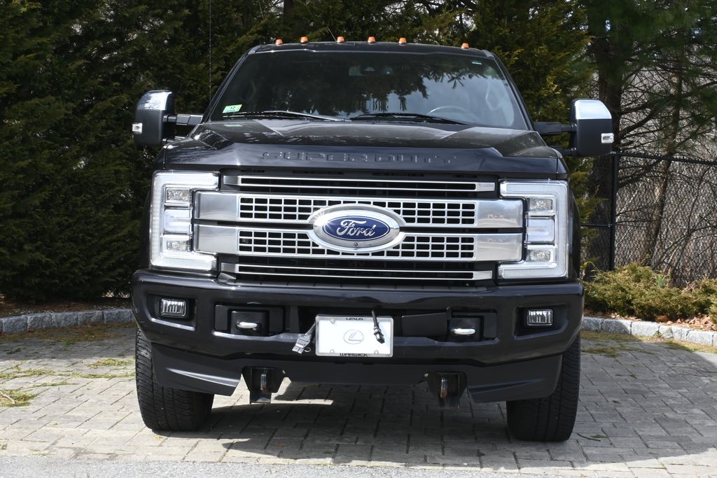 2019 Ford F-350 Platinum 11