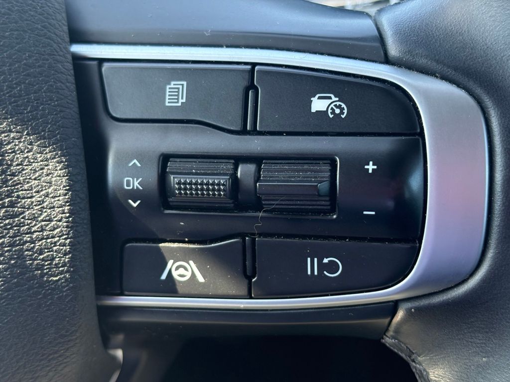 2025 Kia Sportage EX Silver at Shottenkirk Kia Fort Bend
