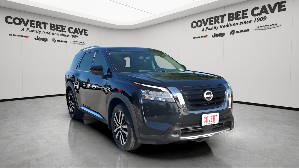 Used Car 2023 Nissan Pathfinder  Platinum For Sale Under $35,000 In Austin, Texas