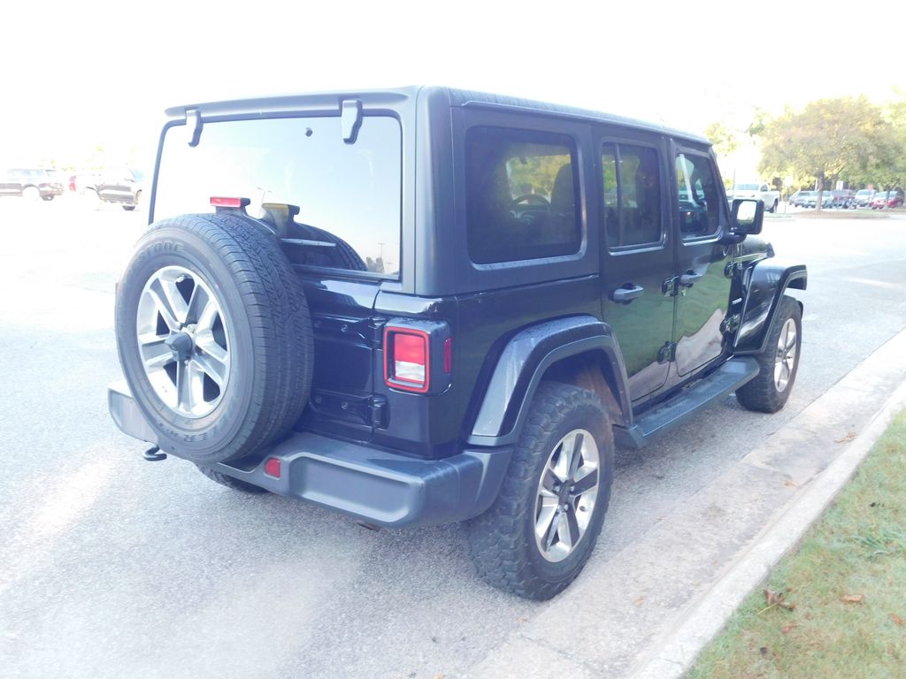 Thumbnail: 2019 Jeep Wrangler - 4