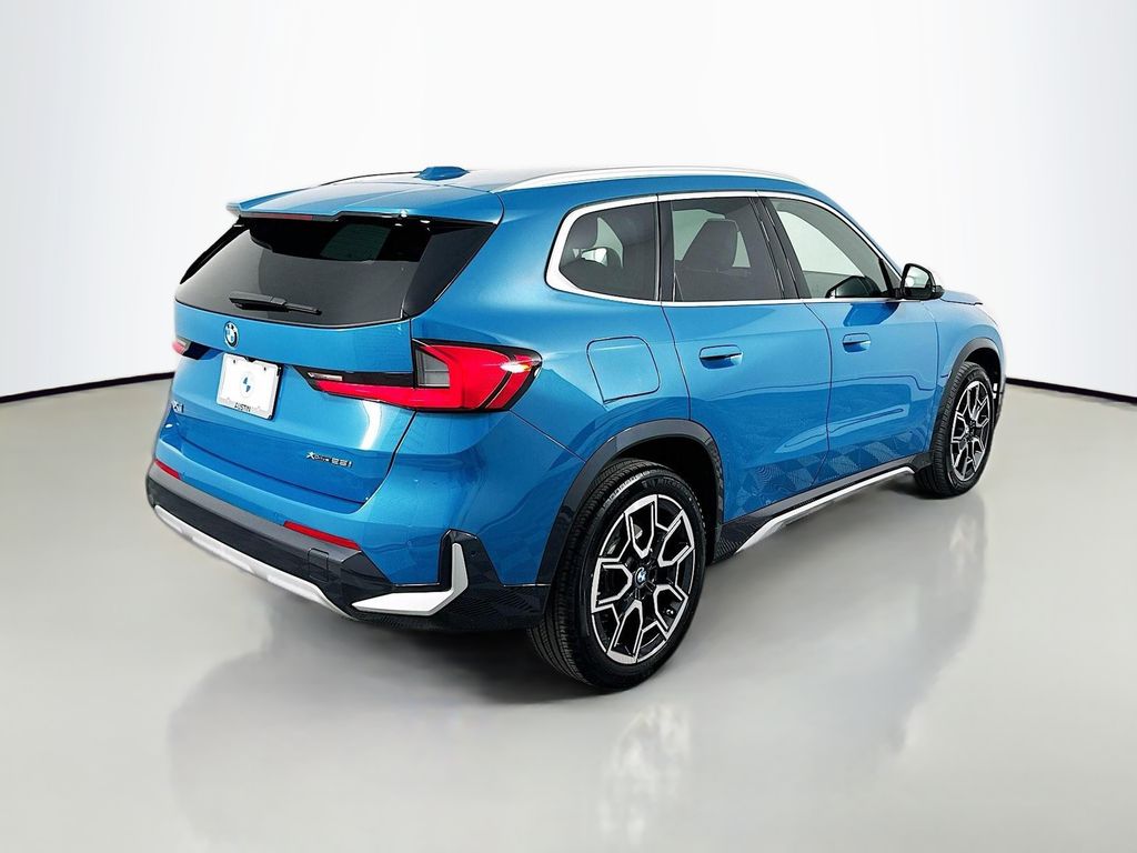 2023 BMW X1 xDrive28i 5