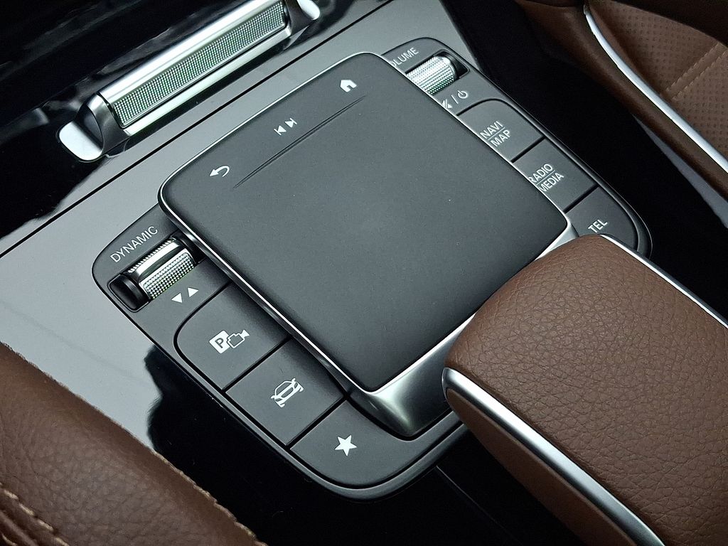 Thumbnail: 2024 Mercedes-Benz GLS - 30