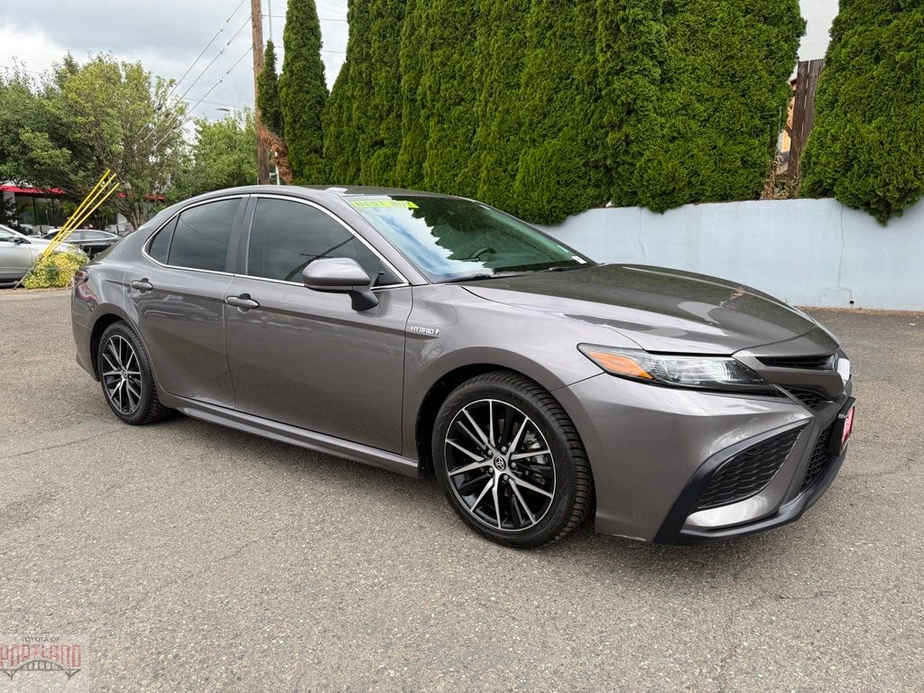Predawn Gray Mica 2021 Toyota Camry Hybrid Sedan Front-Wheel Drive Continuously Variable Transmission