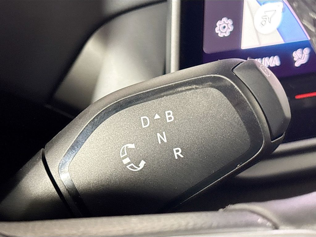 2025 Volkswagen ID.4 Pro