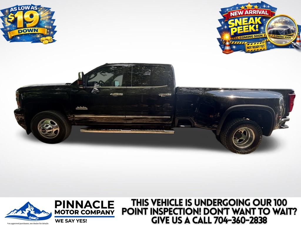 Black 2019 Chevrolet Silverado 3500HD High Country Crew Cab 4WD Pickup Truck Four-Wheel Drive 6-Speed Automatic Overdrive