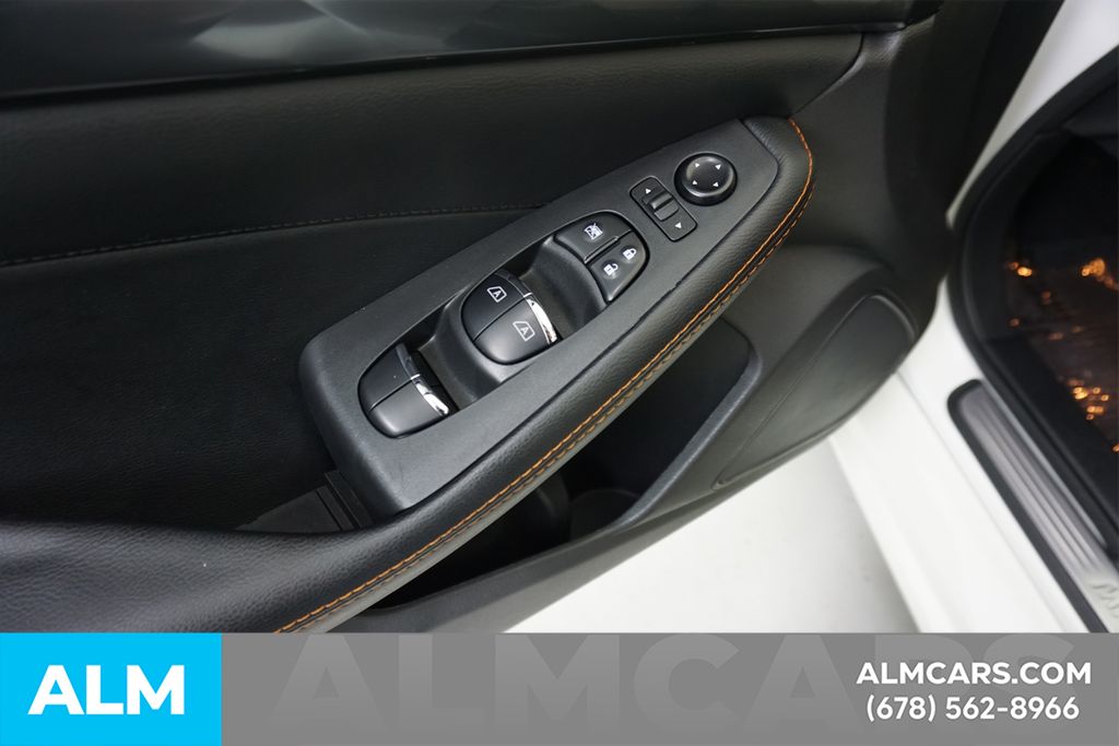 Used 2023 White Nissan SR image 49